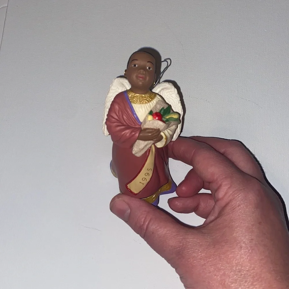 A Celebration of Angels Hallmark Keepsake Ornament Handcrafted in 1995